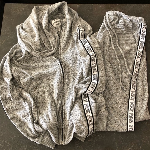 PINK Victoria's Secret Other - 2PC VS Pink sweatsuit